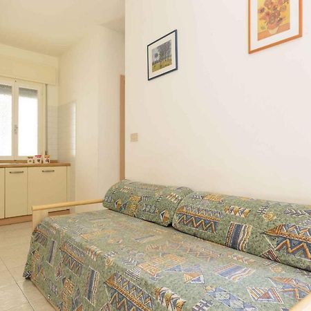 Holiday Home In Lignano 21669 Линьяно-Саббьядоро Экстерьер фото